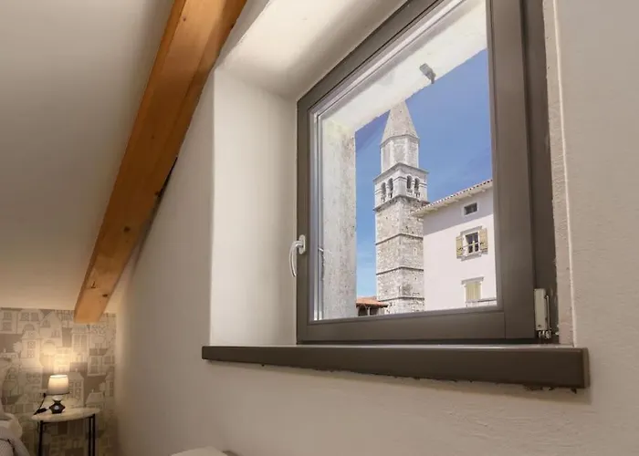 Santina By Briskva Vila