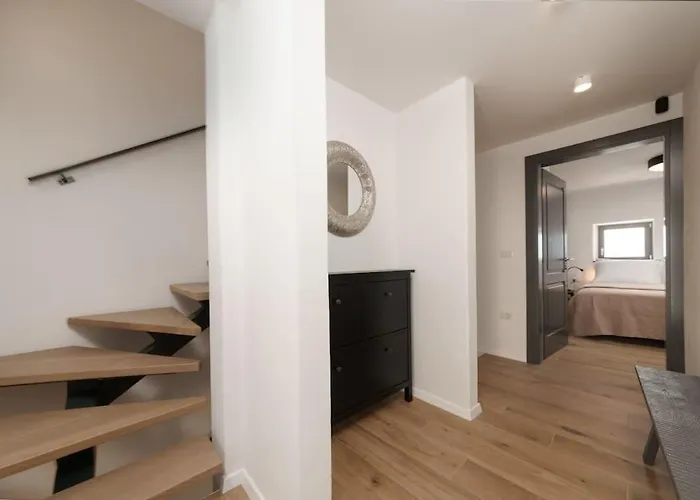 Santina By Briskva Vila Visnjan