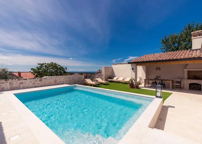 Vila Santina By Briskva